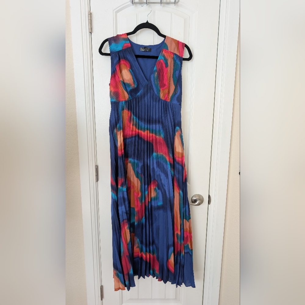 Nicole Miller Abstract Print Midi Pleated Gown 6 - Picture 2 of 10